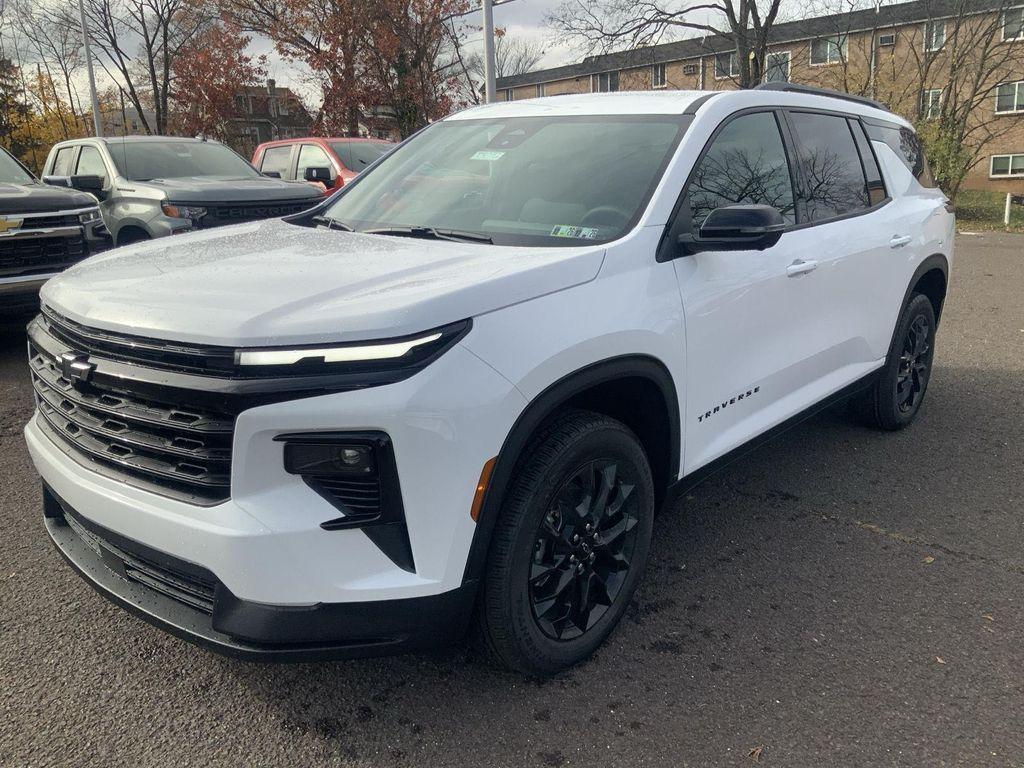 new 2026 Chevrolet Traverse car, priced at $48,754