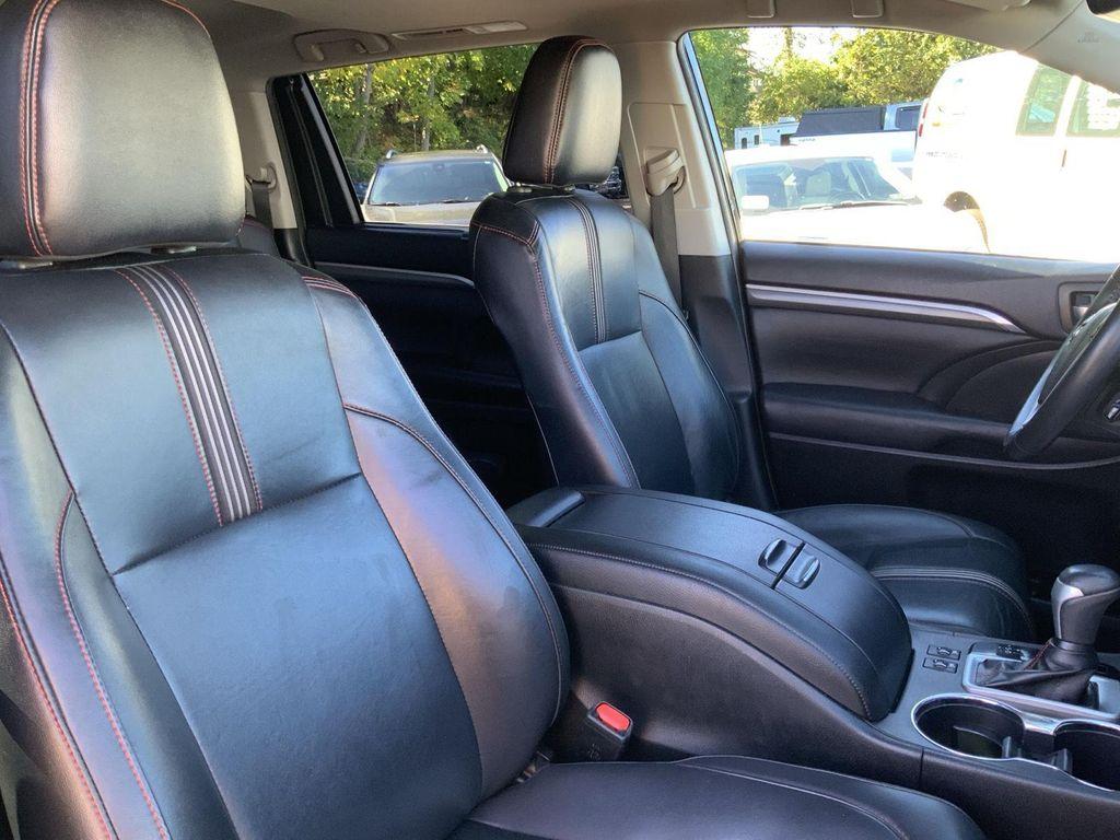 used 2019 Toyota Highlander car, priced at $24,895