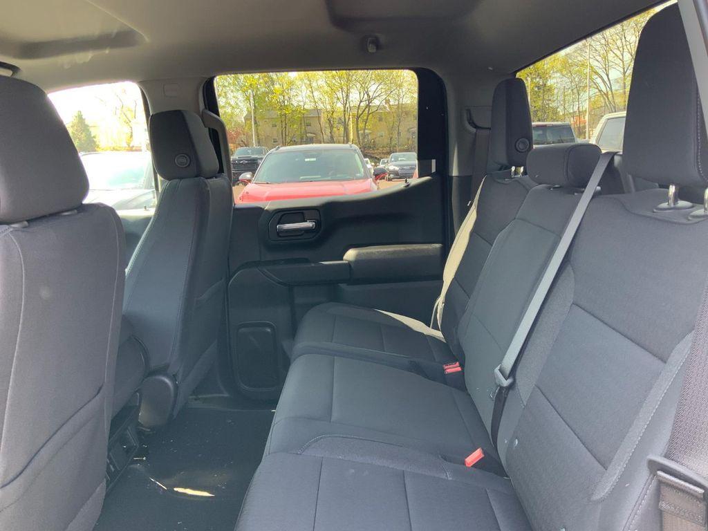 new 2025 Chevrolet Silverado 1500 car, priced at $42,020