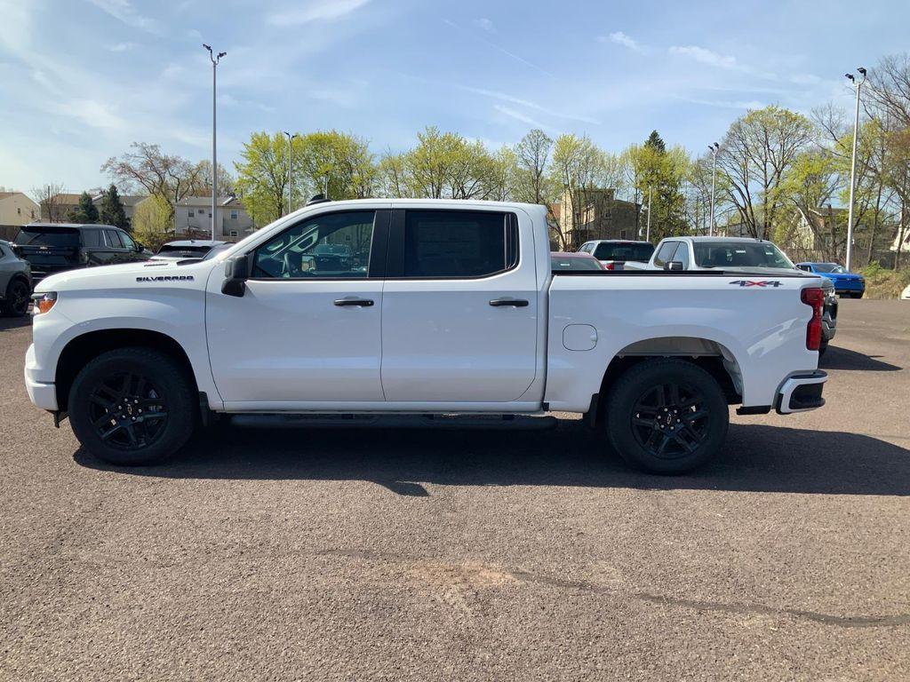 new 2025 Chevrolet Silverado 1500 car, priced at $42,020