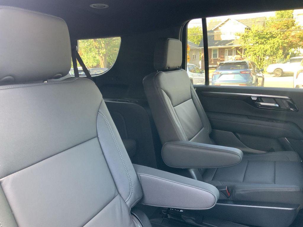 new 2026 Chevrolet Suburban car, priced at $75,680