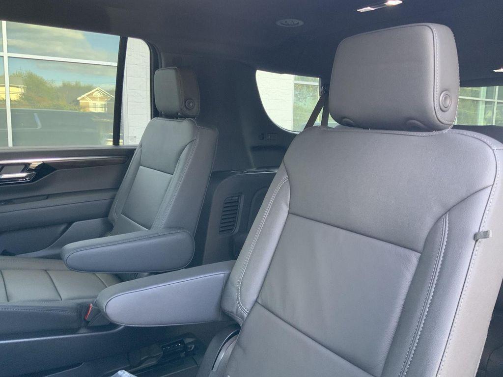 new 2026 Chevrolet Suburban car, priced at $75,680