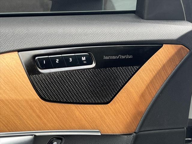 used 2022 Volvo XC90 car, priced at $37,245
