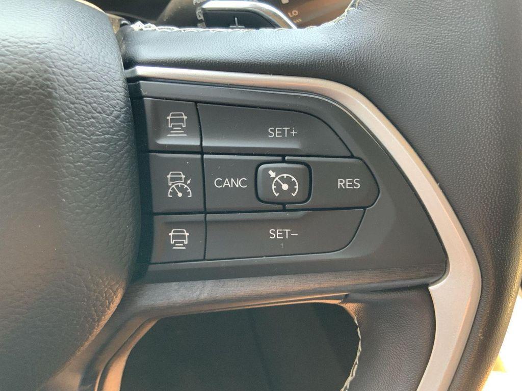 used 2022 Jeep Grand Cherokee L car, priced at $33,895