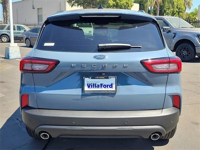 new 2025 Ford Escape car, priced at $30,190