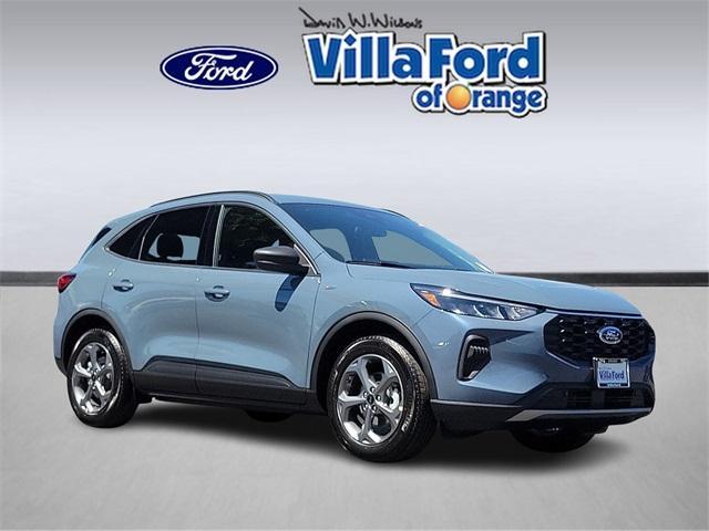 new 2025 Ford Escape car, priced at $30,190