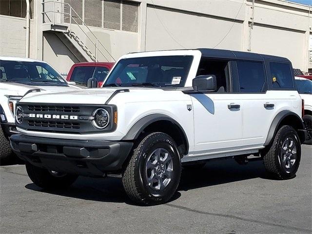 new 2025 Ford Bronco car, priced at $49,265