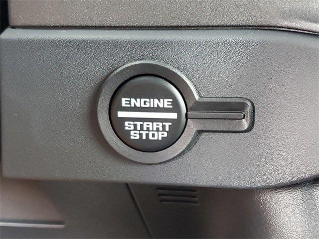 new 2025 Ford Bronco car, priced at $48,595