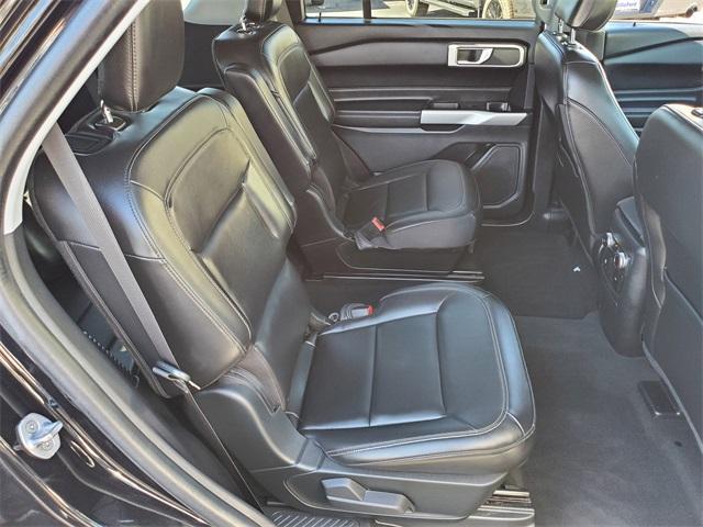 used 2022 Ford Explorer car, priced at $29,900