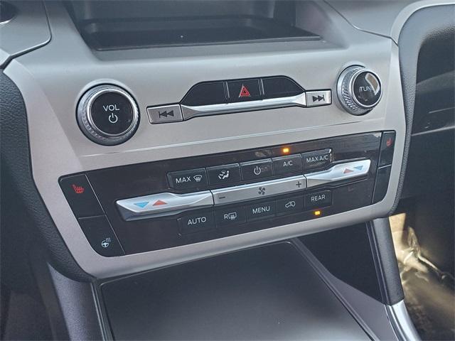 used 2022 Ford Explorer car, priced at $29,900