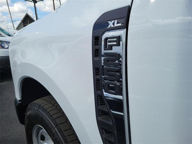 new 2025 Ford F-250 car, priced at $47,860