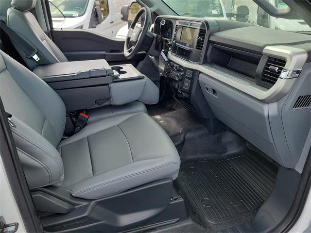 new 2025 Ford F-250 car, priced at $47,860
