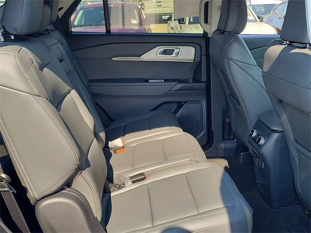 new 2025 Ford Explorer car, priced at $44,660
