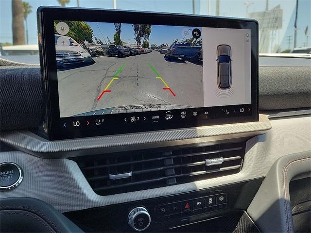 used 2025 Ford Explorer car