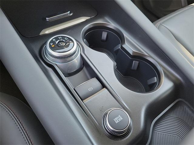 used 2025 Ford Explorer car