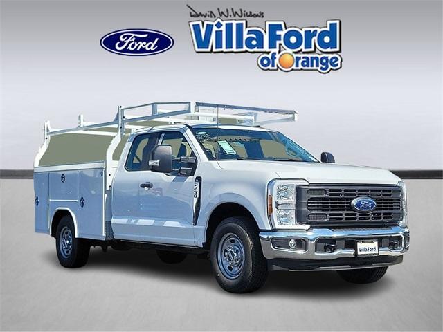 new 2025 Ford F-250 car, priced at $60,853