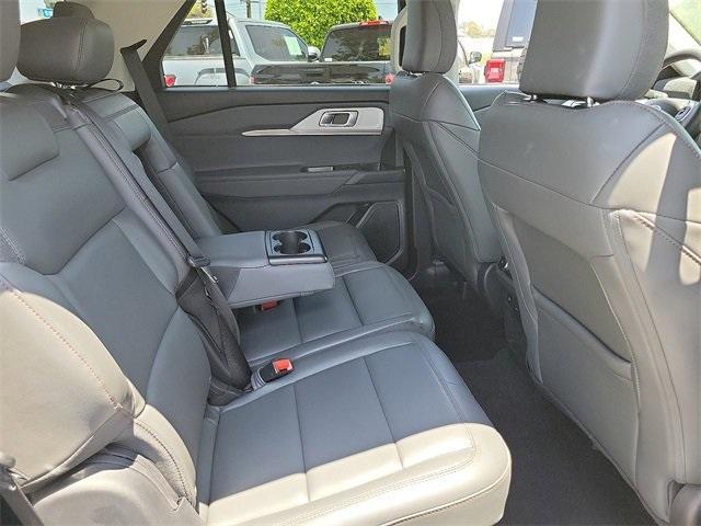 used 2025 Ford Explorer car, priced at $39,988