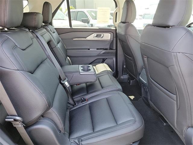 new 2025 Ford Explorer car, priced at $44,275