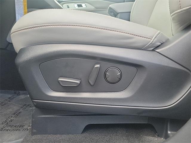 new 2025 Ford Explorer car, priced at $42,869
