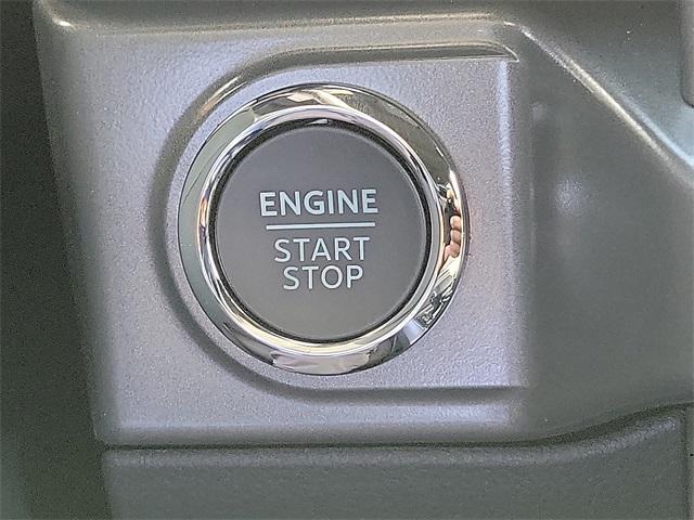 new 2025 Ford F-150 car, priced at $58,586