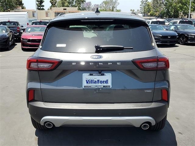 new 2025 Ford Escape car, priced at $33,395