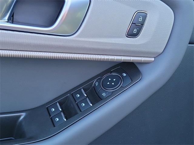 used 2025 Ford Explorer car, priced at $39,988