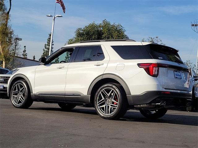 new 2025 Ford Explorer car, priced at $60,690