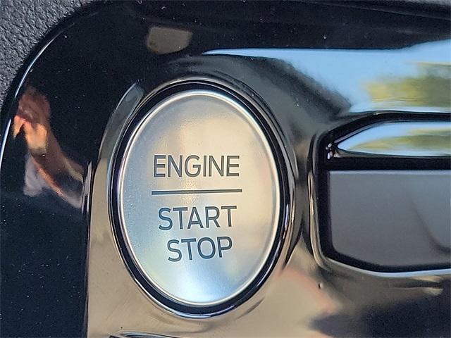 new 2025 Ford Escape car, priced at $31,020