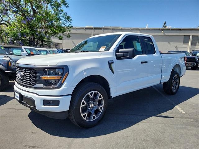 new 2025 Ford F-150 car, priced at $48,905