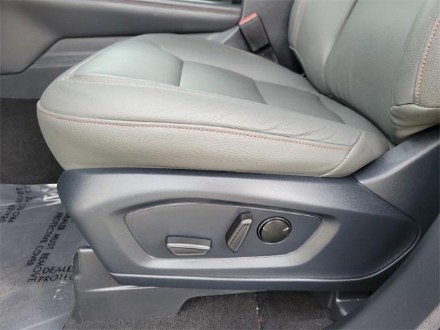 used 2025 Ford Explorer car, priced at $37,877