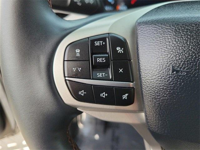 used 2025 Ford Explorer car, priced at $37,877