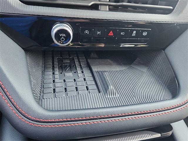 used 2025 Ford Explorer car, priced at $48,536