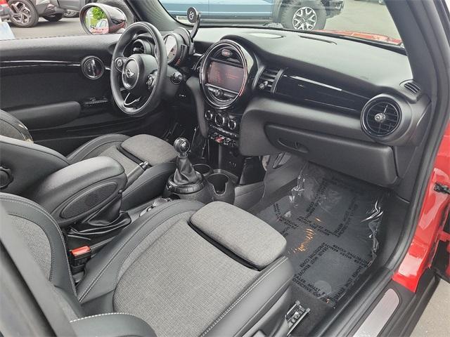 used 2016 MINI Hardtop car, priced at $17,900