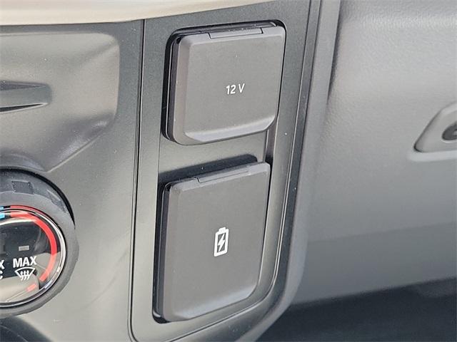 new 2025 Ford F-250 car, priced at $67,152