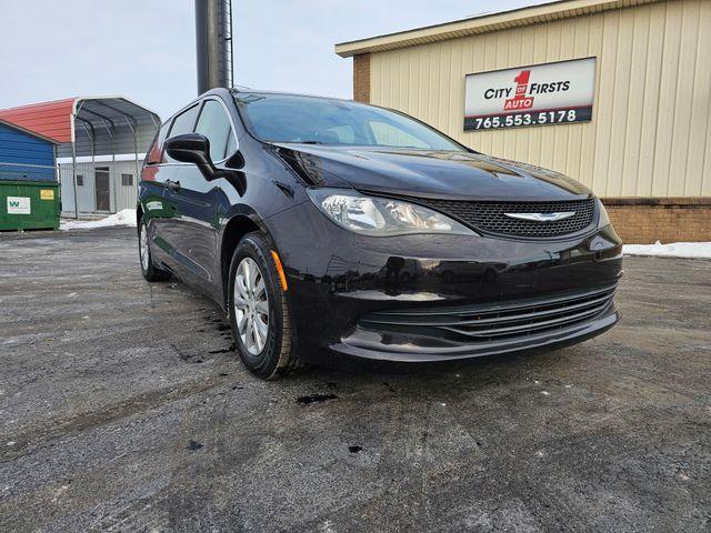 used 2018 Chrysler Pacifica car, priced at $9,000
