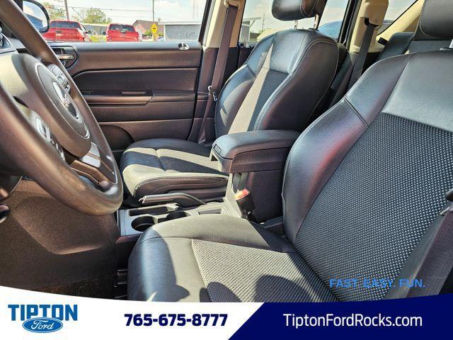 used 2015 Jeep Compass car, priced at $9,500