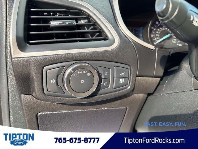 used 2020 Ford Edge car, priced at $17,990