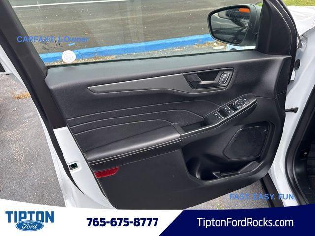 used 2023 Ford Escape car, priced at $21,933