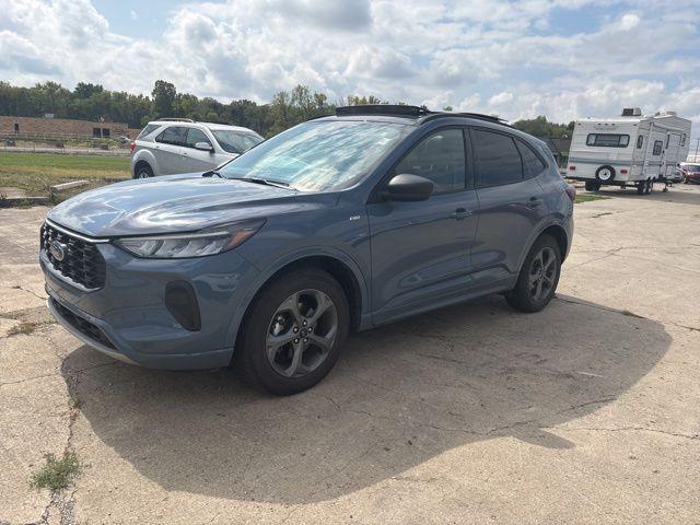 used 2023 Ford Escape car, priced at $24,999