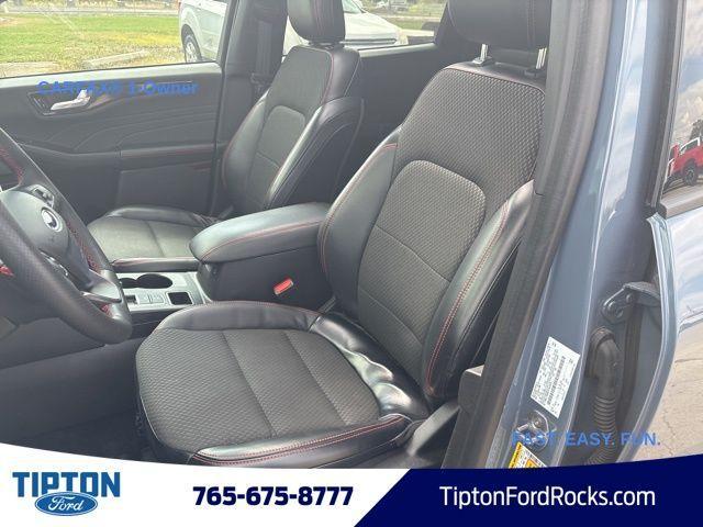 used 2023 Ford Escape car, priced at $24,999