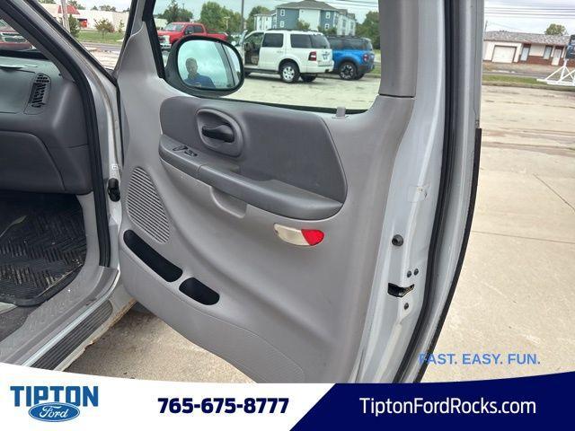 used 2000 Ford F-150 car, priced at $3,474