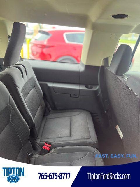 used 2014 Ford Flex car, priced at $3,000