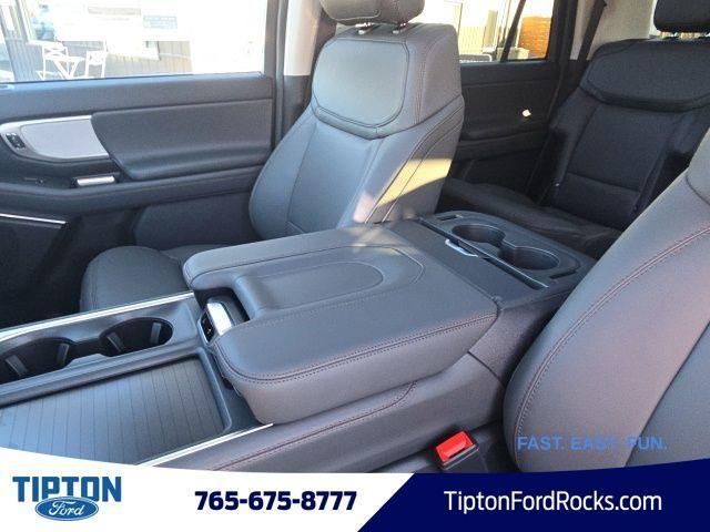 new 2025 Ford Expedition Max car, priced at $70,110