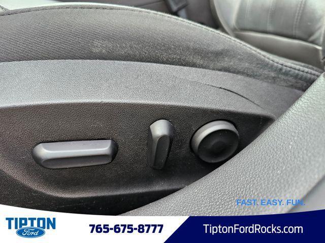 used 2014 Buick Regal car, priced at $9,000