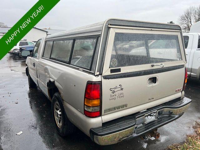 used 2005 GMC Sierra 1500 car, priced at $4,000