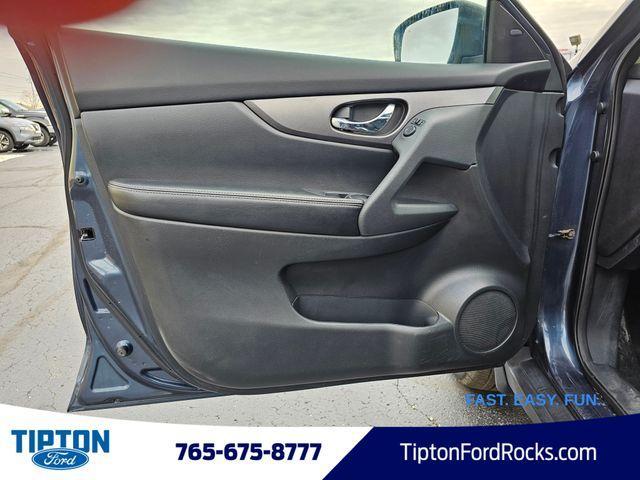 used 2016 Nissan Rogue car, priced at $9,000