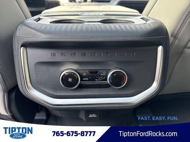 new 2025 Ford Expedition Max car, priced at $70,299
