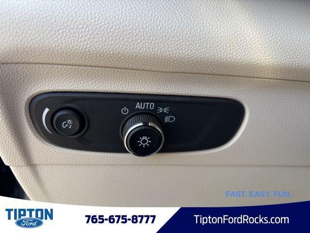 used 2023 Buick Envision car, priced at $23,833