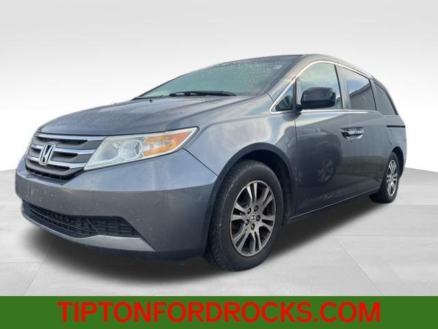 used 2011 Honda Odyssey car, priced at $5,000