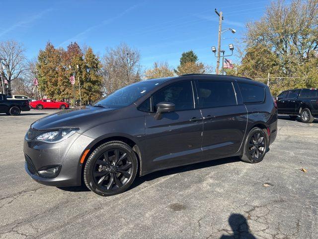 used 2018 Chrysler Pacifica car, priced at $9,993